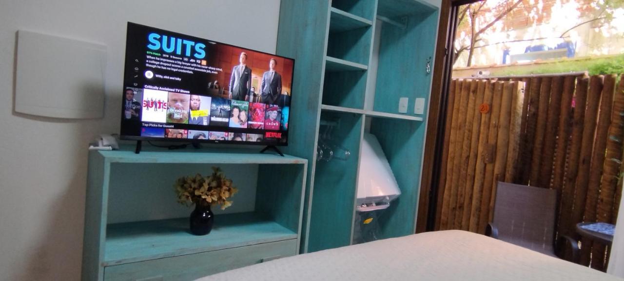 E Suite: Beachfront Retreat With Jacuzzi In Juquehy Apartment *